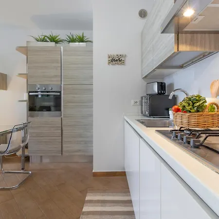 Airport-train Station Ac Free Parking Apartment